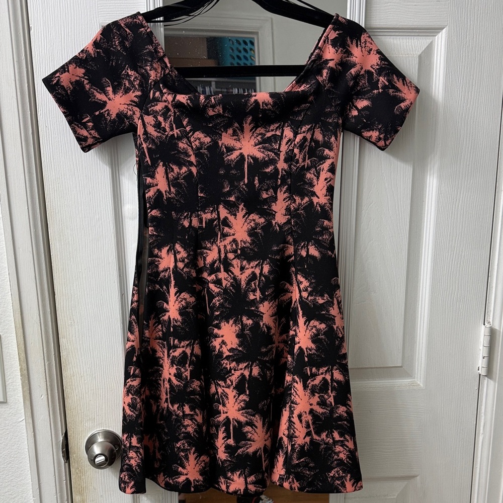 Guess Black and Pink Palm Print Dress